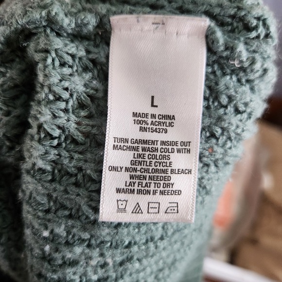 Aeropostale Womens Teal Blue Waffle Knit Cropped V-Neck Sweater Size L - Picture 4 of 5